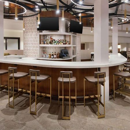 Embassy Suites Tysons Corner Exterior foto
